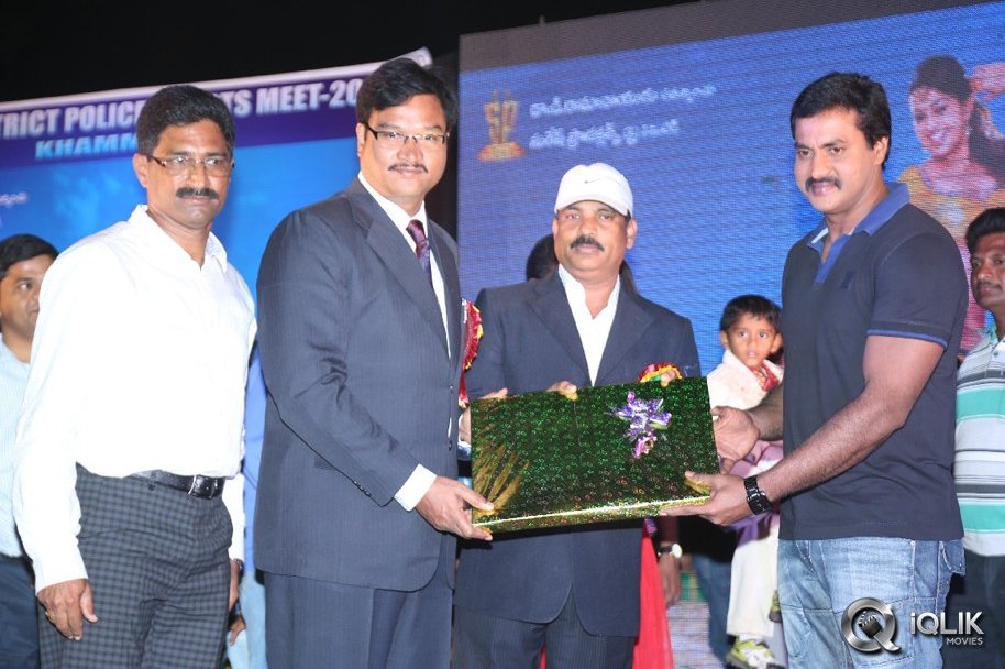 Bheemavaram-Bullodu-Platinum-Disc-Function